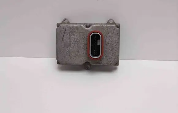 Mercedes-Benz E W211 Light module LCM 5DF00827950