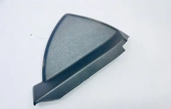 Mercedes-Benz C W204 Dashboard side end trim A2046800078 107369
