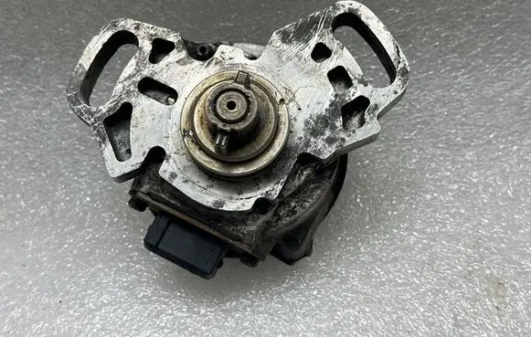 Mitsubishi Eclipse (D21A/D22A/D27A) Valve oil control T1T49571n