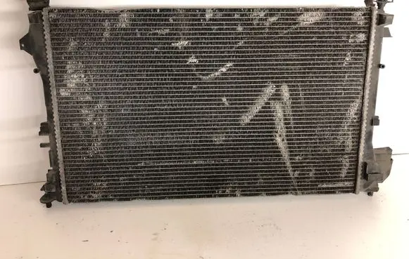 Opel Signum Coolant radiator 870824G