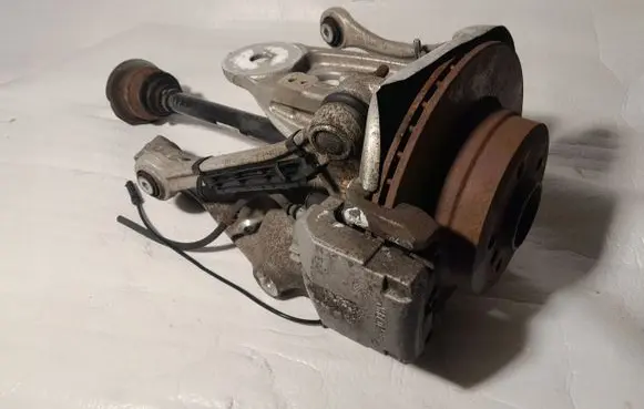 BMW X5 E70 Rear wheel hub 6770984