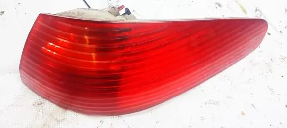 Peugeot 607 Rear/tail lights
