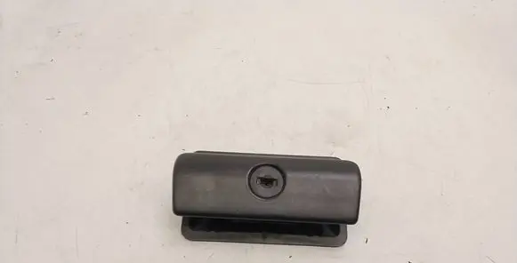 BMW 5 E39 Glove box handle
