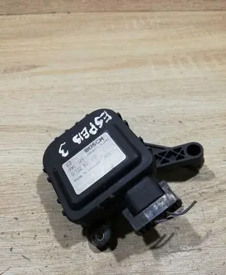 Renault Espace III Air flap motor/actuator 0132801110