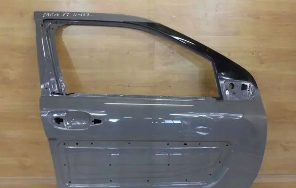 Citroen C4 Cactus Front door 9801012880