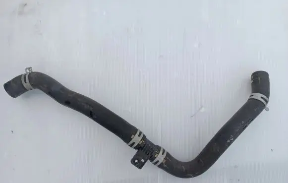 Hyundai Tucson TL Engine coolant pipe/hose 25411D7700