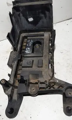 Audi A3 S3 8P Battery tray 1K0915333H