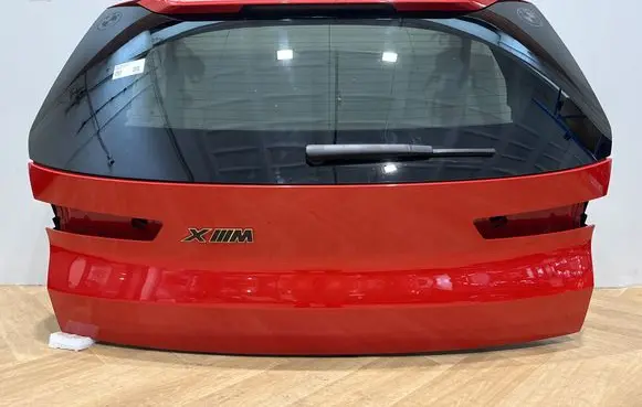 BMW XM Tailgate/trunk/boot lid