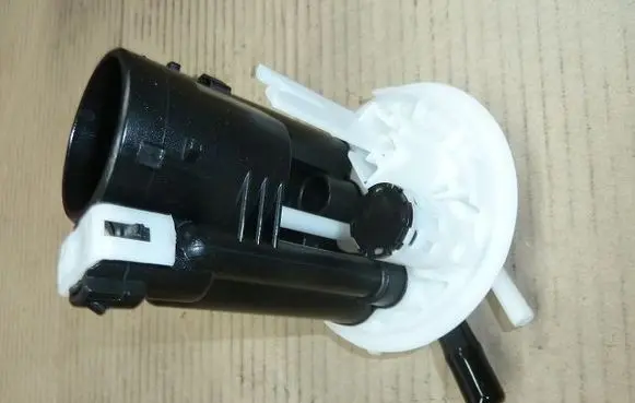 Suzuki Jimny Fuel filter N1338036
