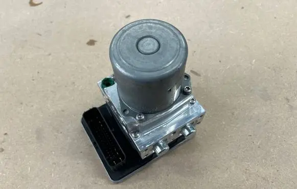 Mercedes-Benz GLE W167 ABS Pump A1679002411 A009B978 A010G022A