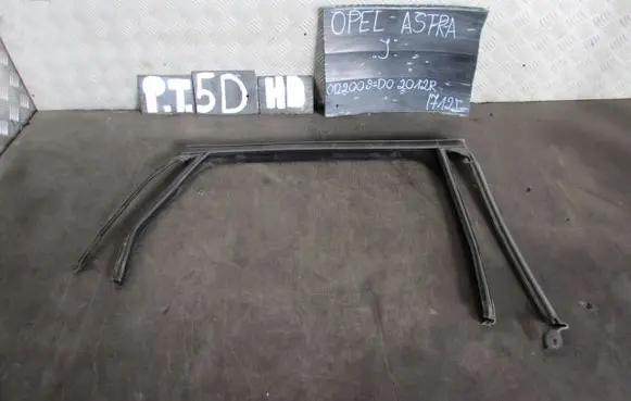 Opel Astra J Rubber seal loading door 