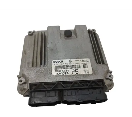 Toyota Verso-S Engine control unit/module 8966152P50 0281017412 1039S46546
