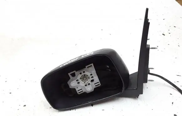Nissan Navara Front door electric wing mirror e9024302