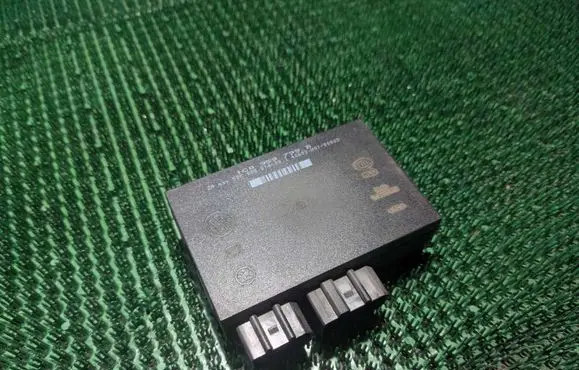 Skoda Octavia Mk1 (1U) Comfort/convenience module 1C0959799B