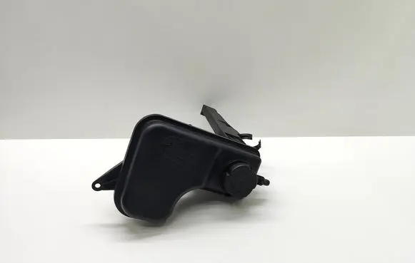 BMW 5 E60 E61 Coolant expansion tank/reservoir 7800293 780029301 17137800293