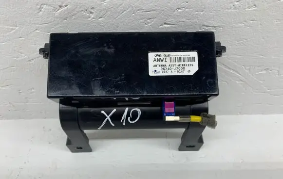 KIA Ceed Aerial antenna amplifier 96240J7000