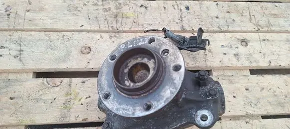 BMW 1 E81 E87 Front wheel hub 3121676444303 31216764443 6764443
