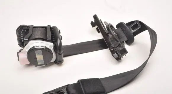 Porsche Cayenne (9Y0 9Y3) Front seatbelt 95B857706B