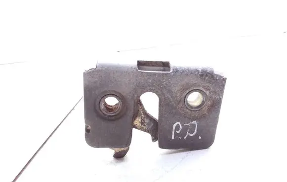 Iveco Daily 35 - 40.10 Front door lock