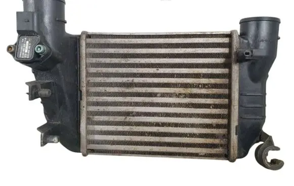 Audi A4 S4 B6 8E 8H Intercooler radiator 8E0145805L 038906051D 0261230073