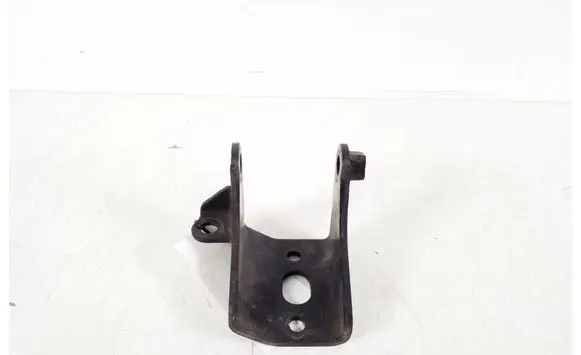 Toyota Corolla E120 E130 Engine mounting bracket 12321-0D150