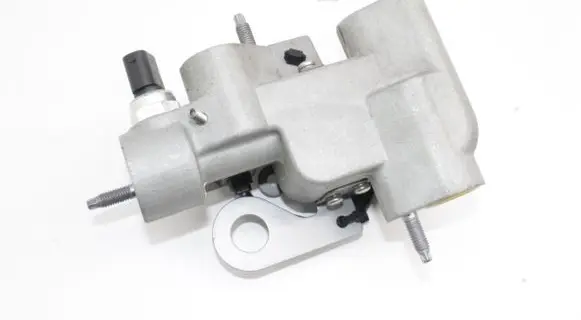 Volvo XC40 Air conditioning (A/C) expansion valve 
