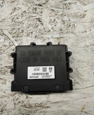 Nissan Juke II F16 Other control units/modules 284Y66LA6E F005V03226