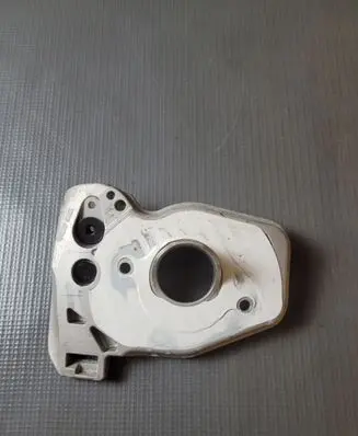 Volvo XC60 ABS pump bracket 32281995