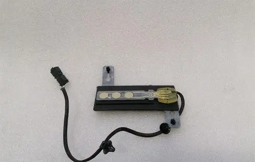 BMW M5 F90 Seat pressure sensor 65779304007