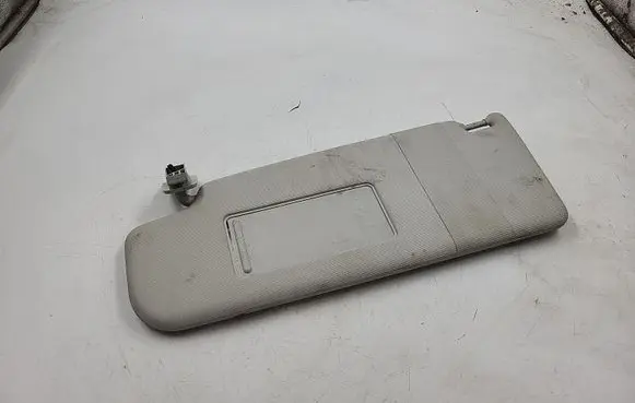Volkswagen PASSAT B6 Sun visor