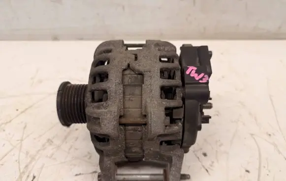 Renault Twingo III Generator/alternator TW3ALTER1 231005424R