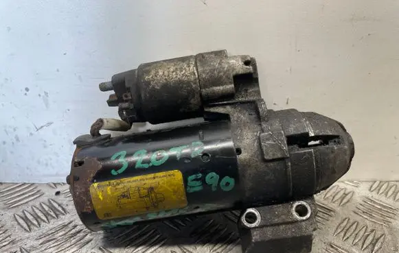 BMW 3 E90 E91 Starter motor 7798006