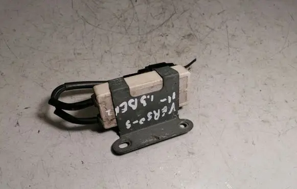 Coolant fan relay