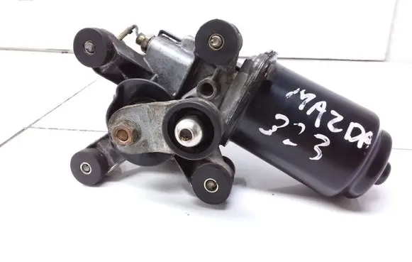 Mazda 323 F Wiper motor