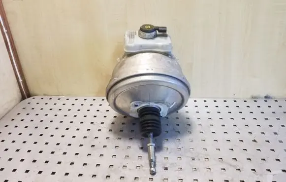 Audi A6 S6 C7 4G Brake booster 4G2612103G