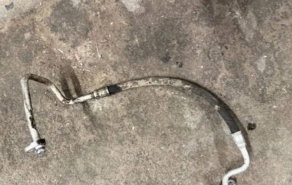 Seat Leon (5F) Air conditioning (A/C) pipe/hose 5Q0816721AB