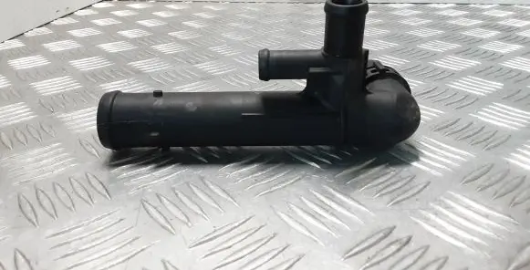 Volkswagen Tiguan Engine coolant pipe/hose 5Q0121619D