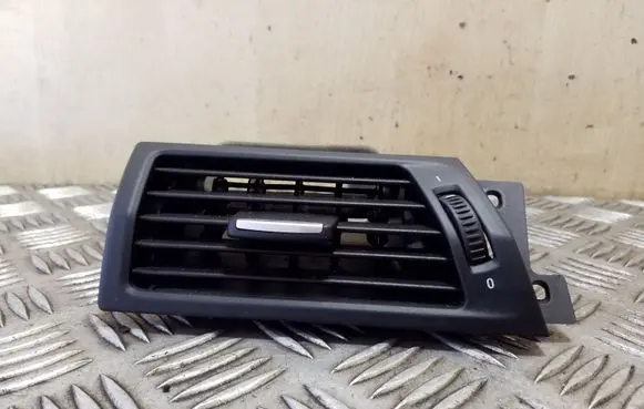 BMW X3 F25 Dashboard side air vent grill/cover trim 9184143