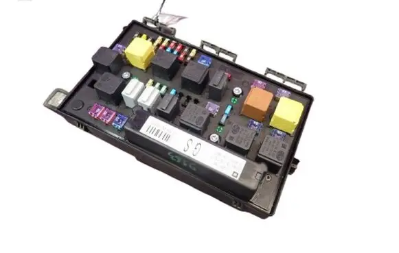 Cadillac BLS Fuse box set 13206746