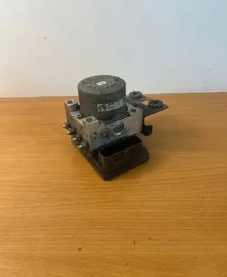 Renault Trafic III (X82) ABS Pump 476605919R 10022006824 93457527