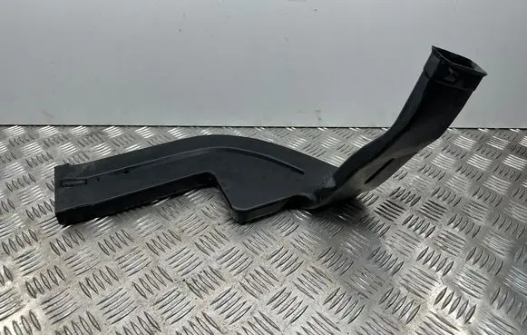 Lexus CT 200H Cabin air duct channel 8721375020