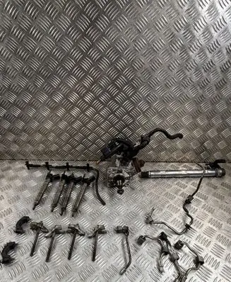BMW 5 E60 E61 Fuel injection system set 7797874 7797877