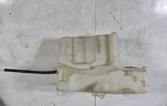 BMW 5 E60 E61 Windshield washer fluid reservoir/tank 7179449 7179451 7179450