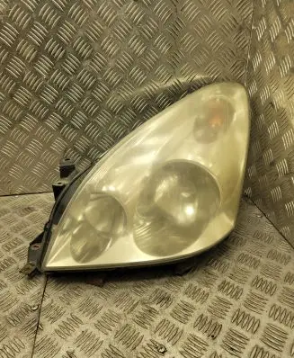 Toyota Corolla Verso AR10 Headlight/headlamp M60GF10