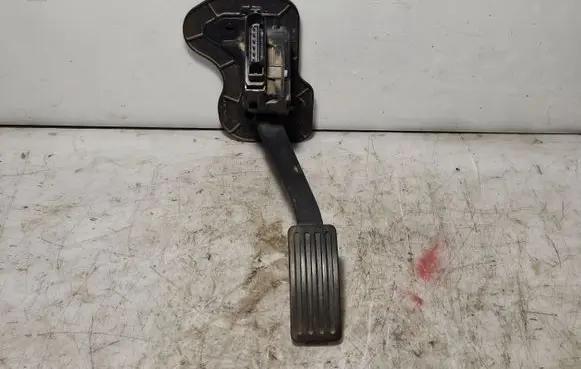 Ford Transit Accelerator throttle pedal 6C119F836CC