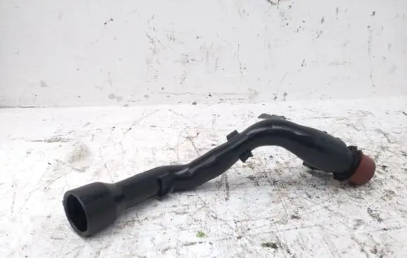 Mercedes-Benz CLS C219 Breather hose/pipe A6420160881