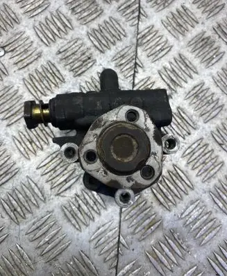 Volkswagen Golf V Power steering pump 1121201