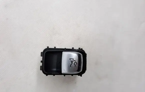 Mercedes-Benz C W205 Tailgate opening switch A2229052303