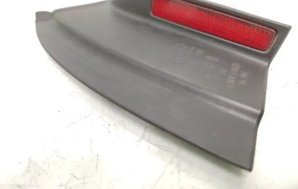 Volkswagen PASSAT B6 Rear tail light reflector 3C9945311A 3C9945099