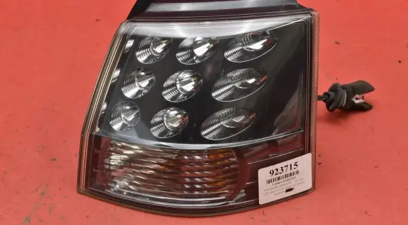 Mitsubishi Outlander Rear/tail lights 220-87920